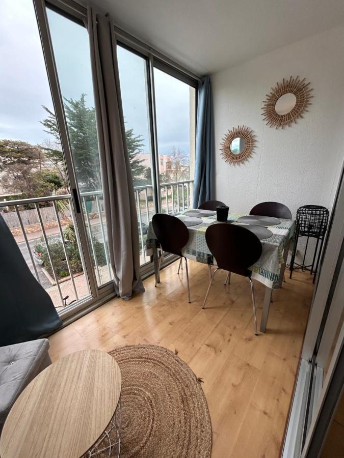 Petit T2 Proche De La Appartement Sète
